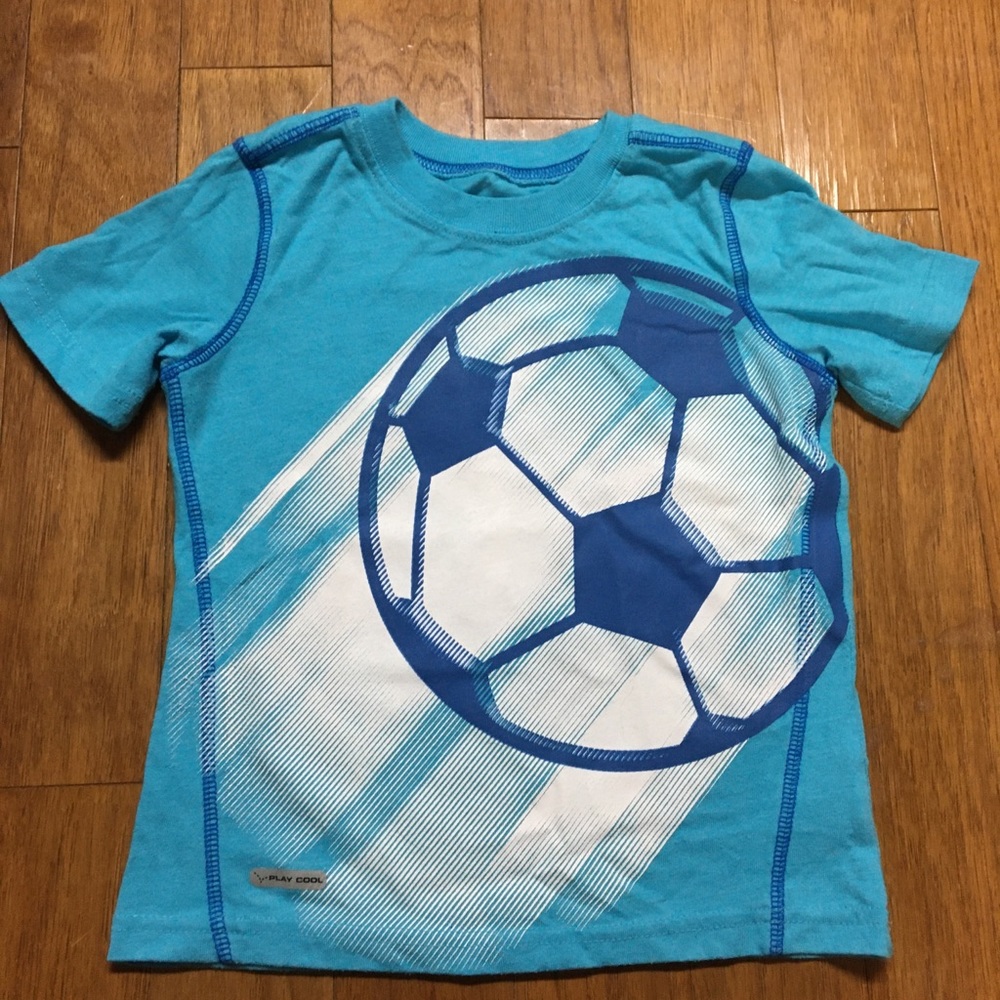 Sports layering essentials - Picture 4 of 6